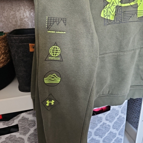 Under Armour Boys Sweat Set - Picture 2 of 3